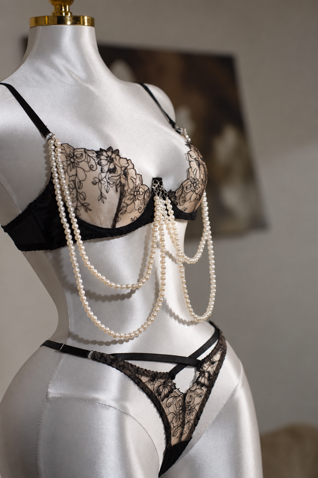 Pearl Chain Lace Lingerie Set
